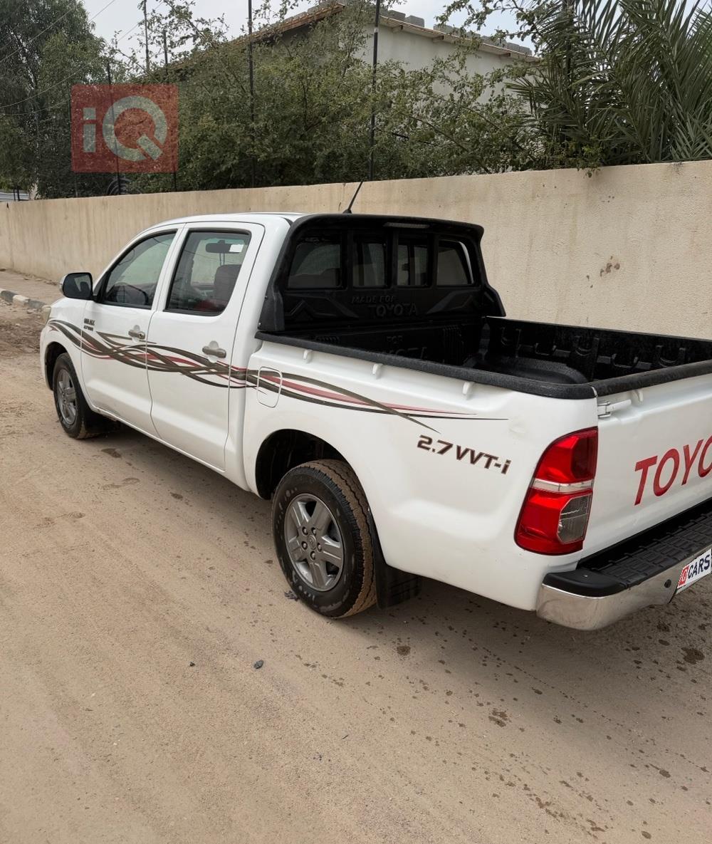 تويوتا هايلوكس